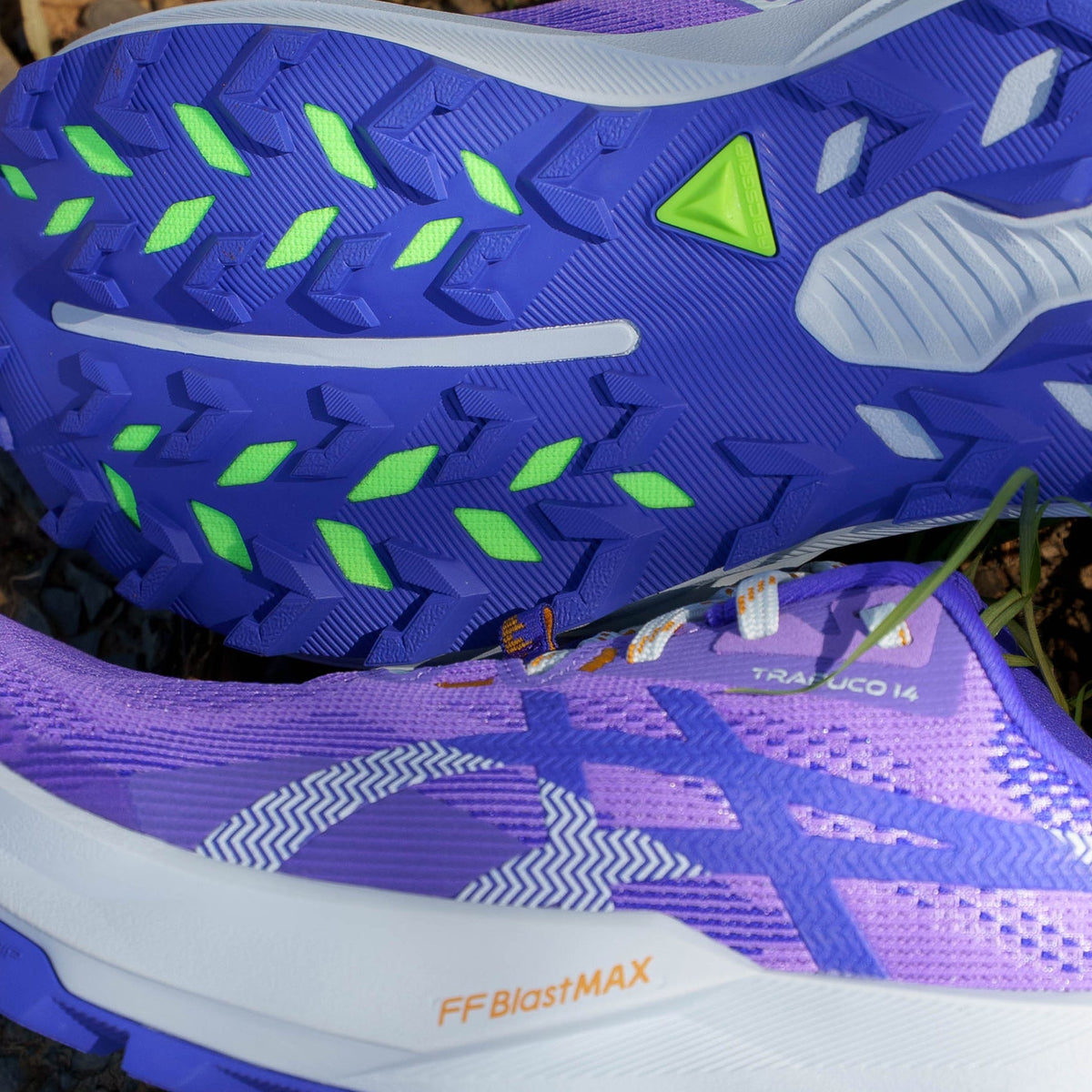 Womens ASICS Trabuco 14
